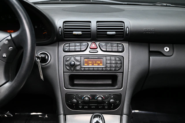 Used 2003 Mercedes-Benz C 230 Sedan image 8