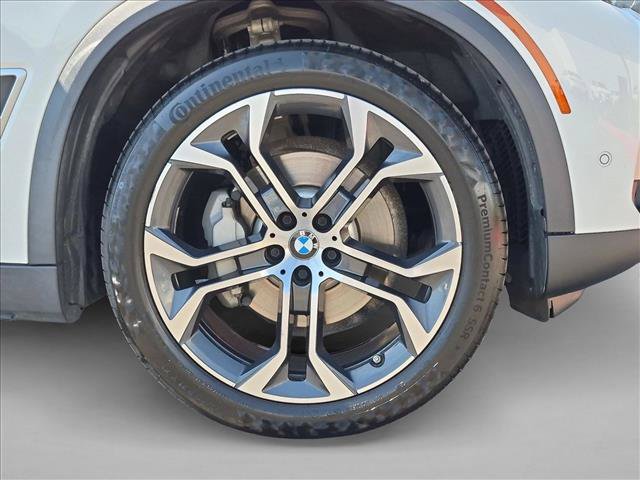Used 2019 BMW X5 xDrive40i AWD/4WD image 25