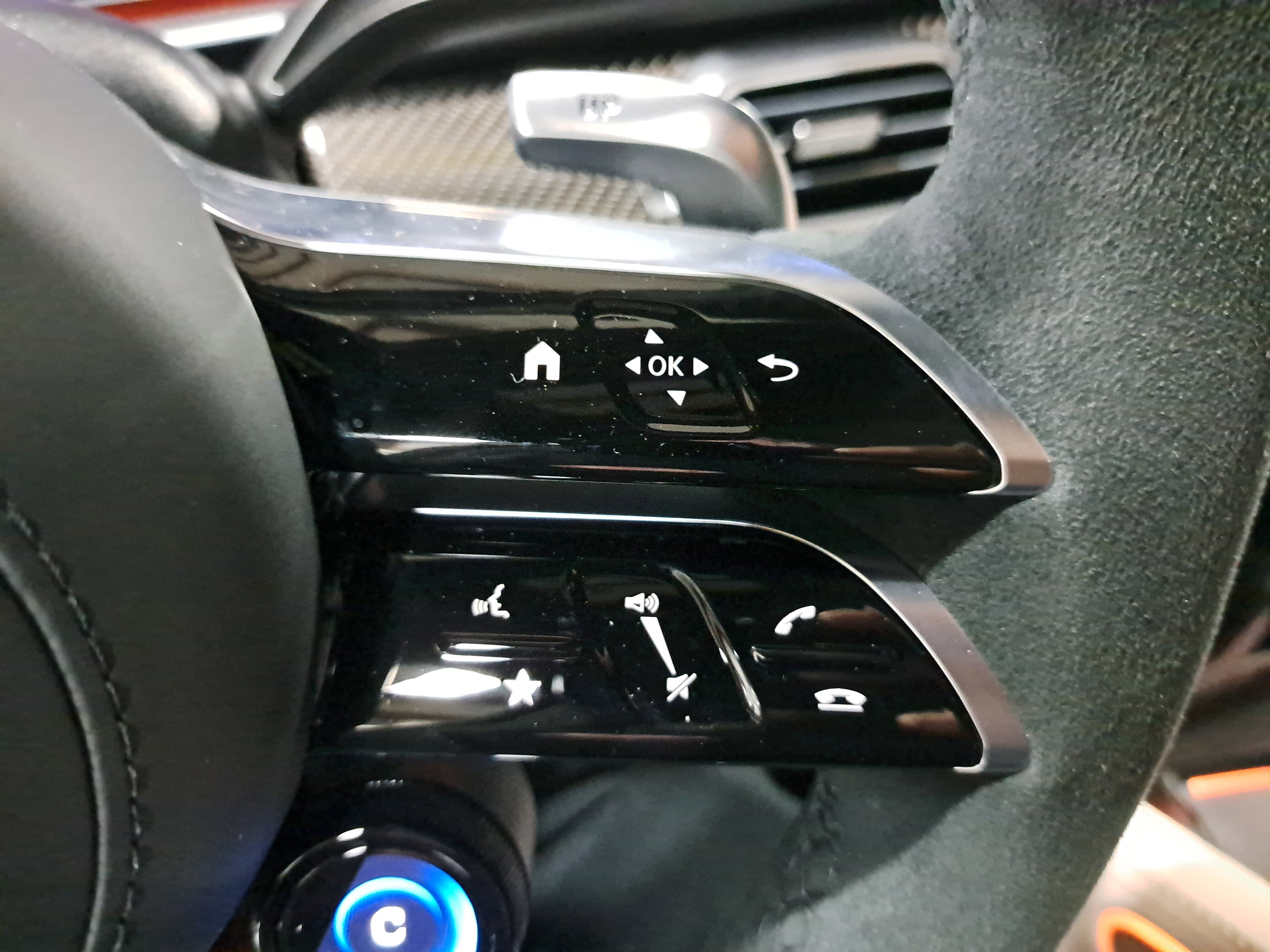 New 2026 Mercedes-Benz GLE 63 AMG S image 18