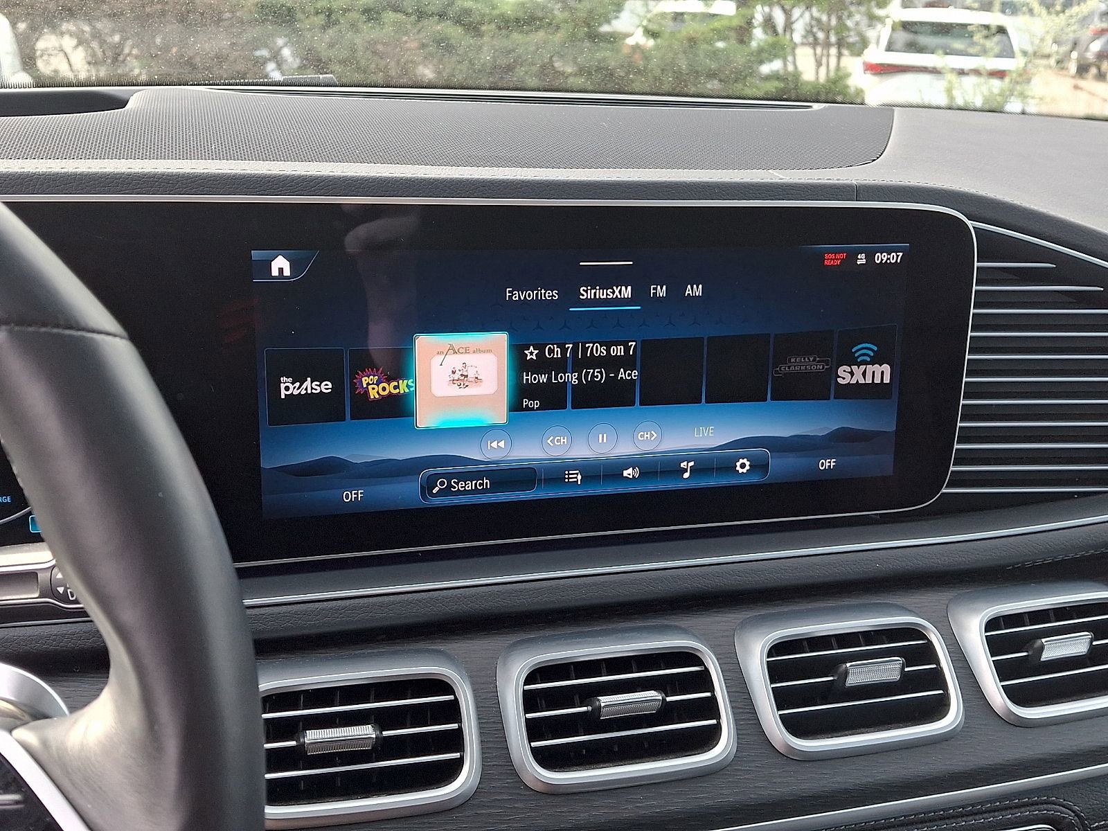 Used 2024 Mercedes-Benz GLE 450 4MATIC image 17