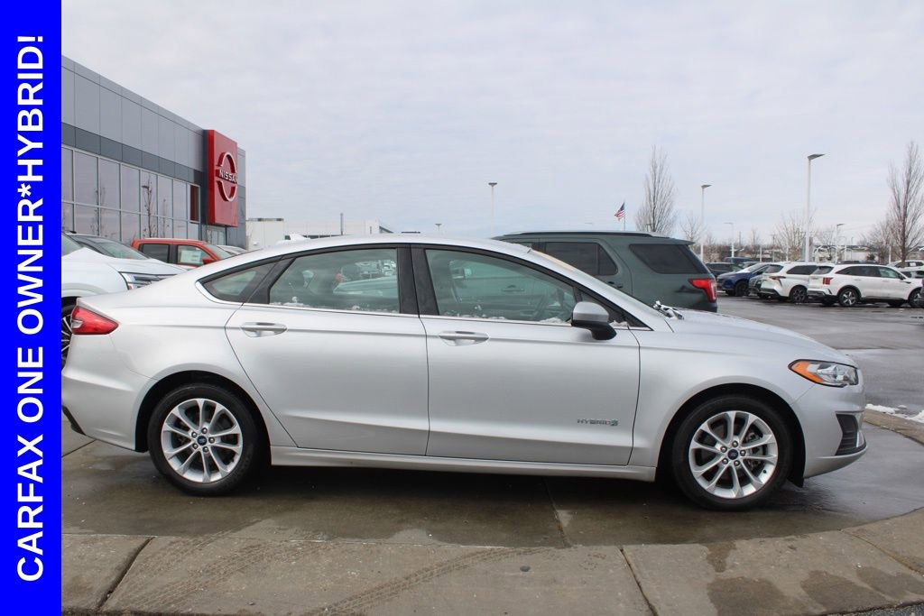 Used 2019 Ford Fusion SE FWD image 6