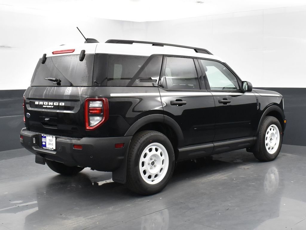 New 2025 Ford Bronco Sport Heritage w/ Convenience Package image 6