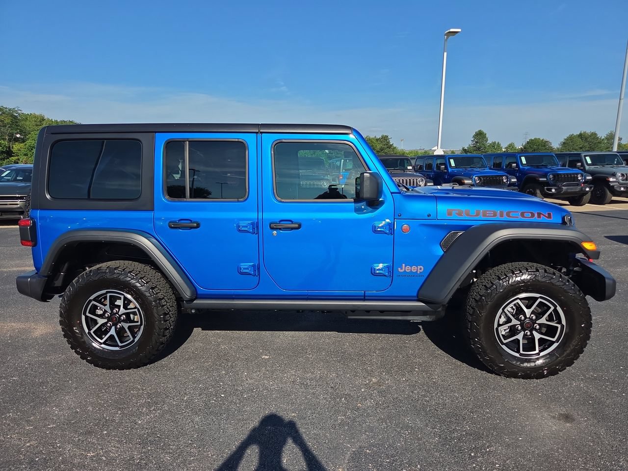 New 2026 Jeep Wrangler Unlimited Rubicon AWD/4WD image 8