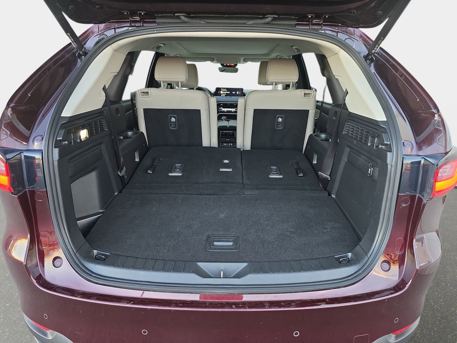 Used 2025 MAZDA CX-90 3.3 Turbo w/ Premium Sport Pkg image 16