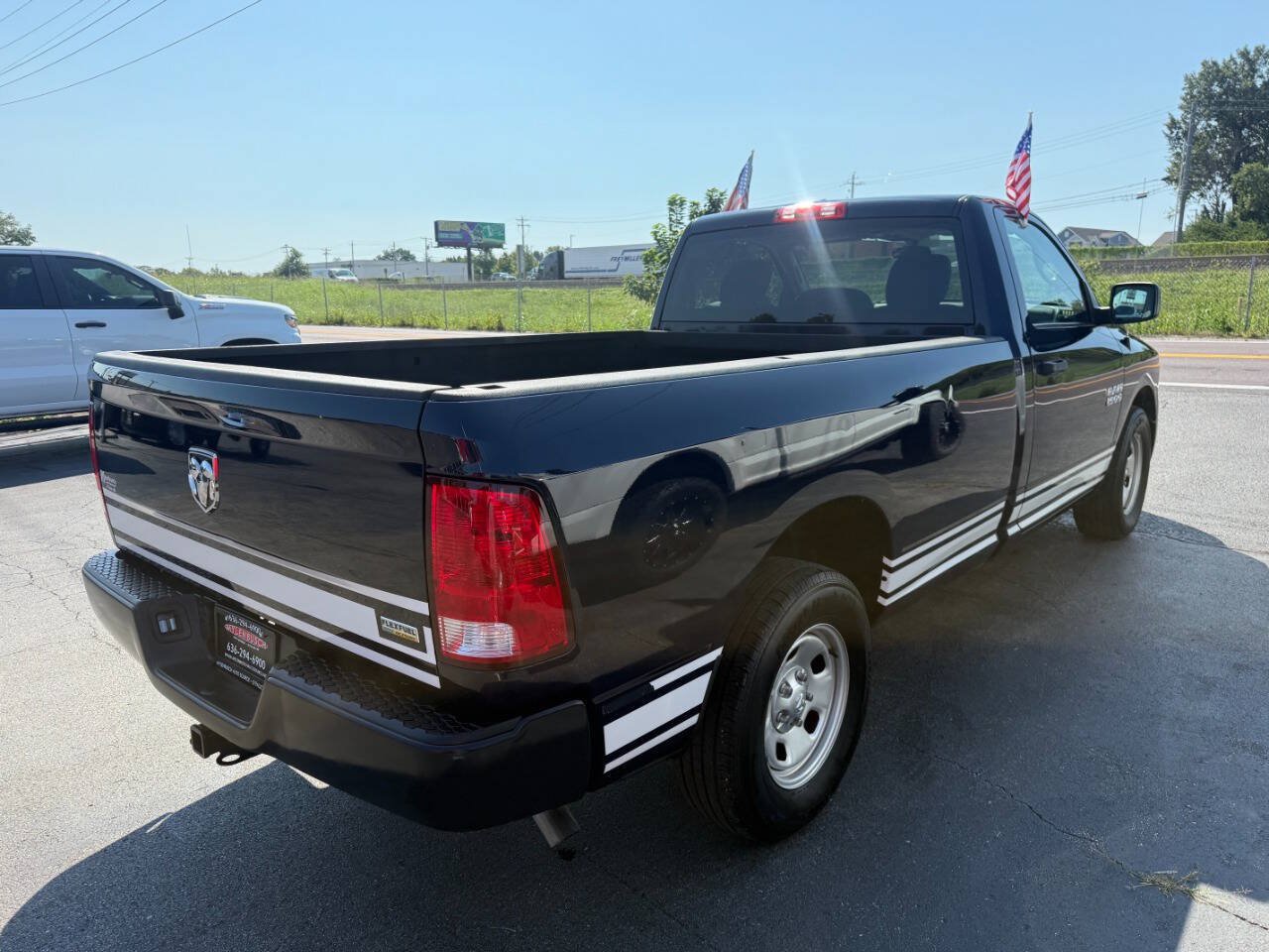 Used 2017 RAM 1500 Tradesman w/ Power & Remote Entry Group RWD image 5