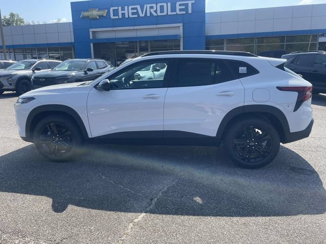 New 2026 Chevrolet Trax ACTIV w/ Sunroof Package FWD image 7