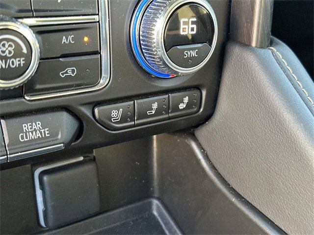 Used 2024 GMC Yukon XL AT4 w/ Technology Package image 37