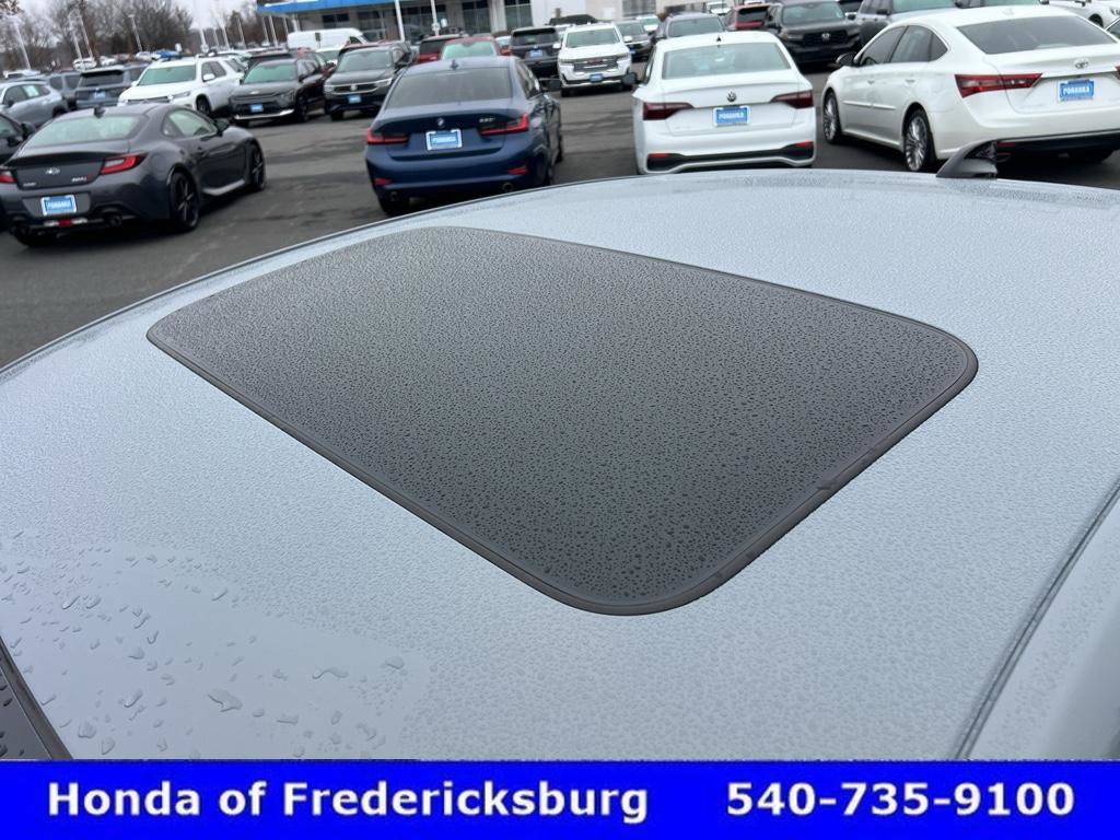 Used 2025 Honda Accord SE image 11