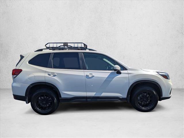 Used 2019 Subaru Forester Premium w/ All-Weather Package AWD/4WD video 4