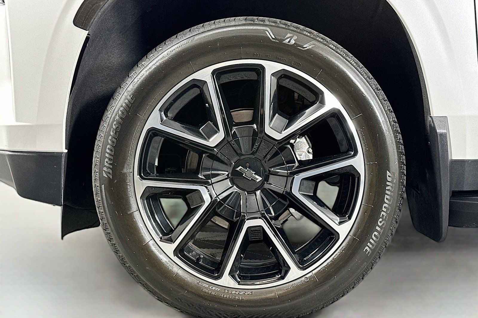 Used 2023 Chevrolet Tahoe RST w/ Luxury Package RWD image 12