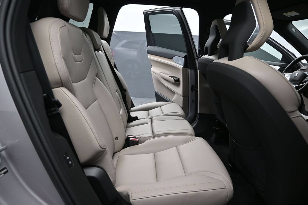 New 2026 Volvo EX90 Ultra AWD/4WD image 21