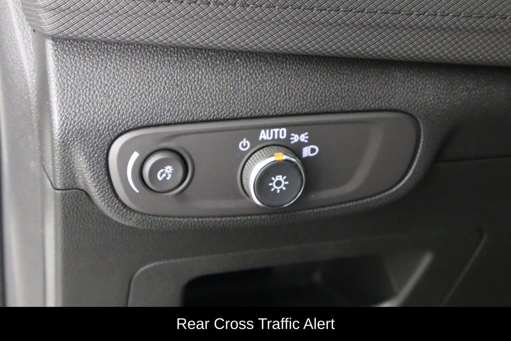 Used 2024 Chevrolet TrailBlazer LT w/ Convenience Package FWD image 22