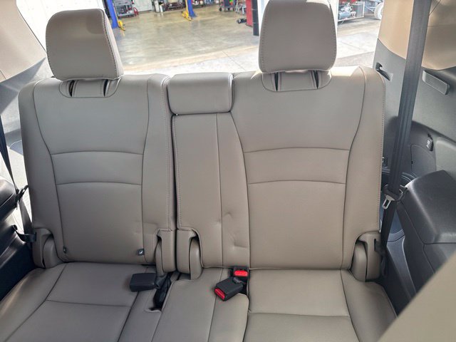 Used 2016 Honda Pilot EX-L image 12