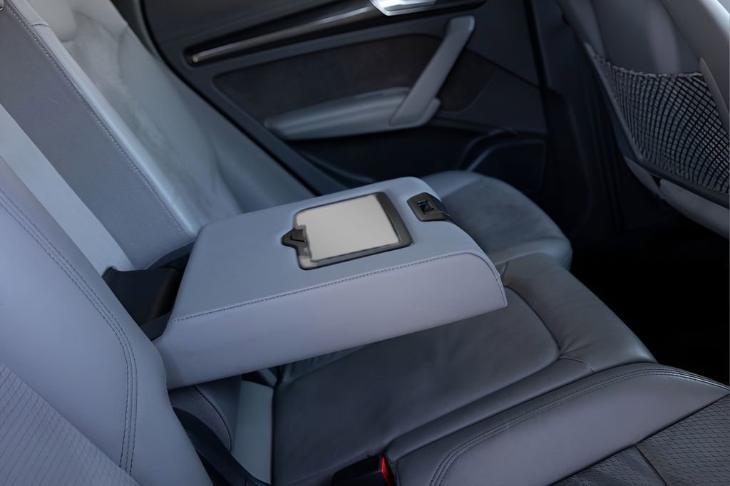 Used 2020 Audi SQ5 Premium Plus w/ Premium Plus Package image 72