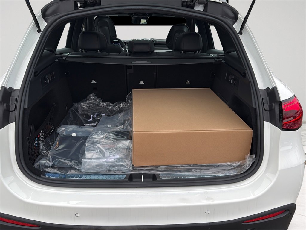 New 2026 Mercedes-Benz GLC 43 AMG 4MATIC image 21