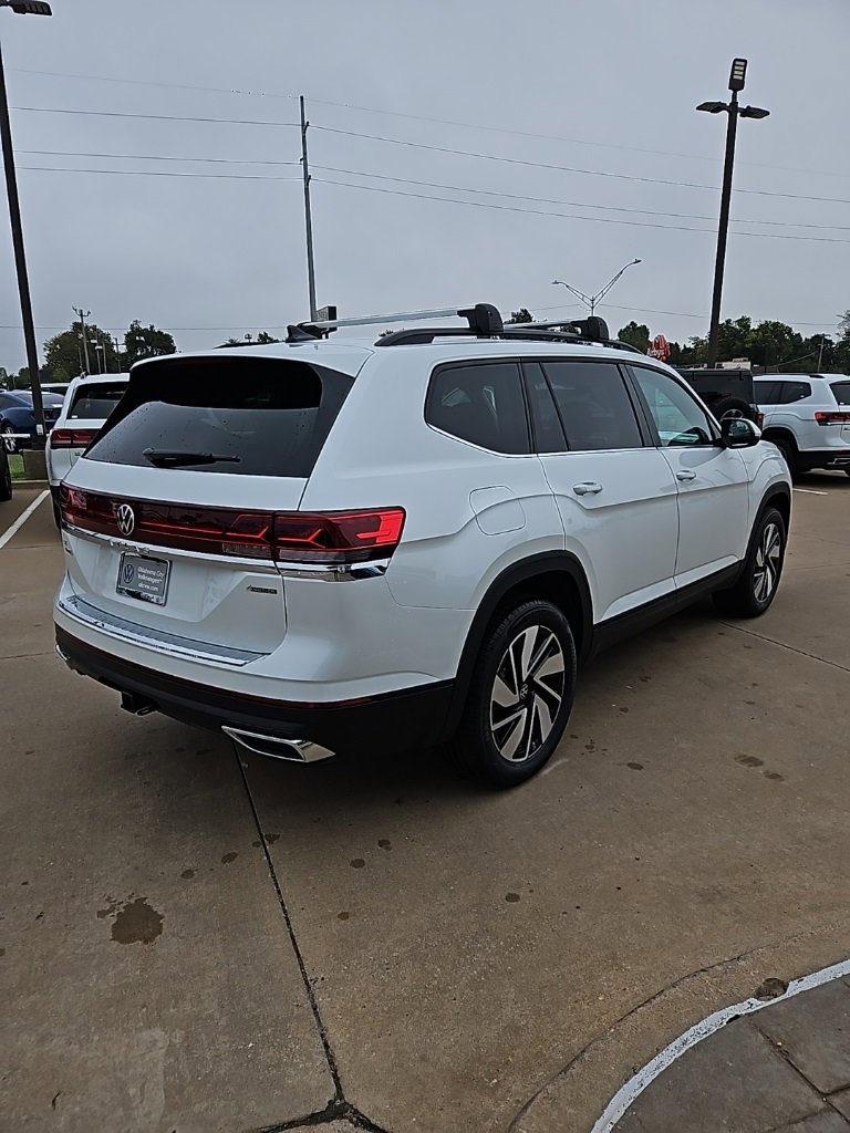 New 2026 Volkswagen Atlas SE image 5