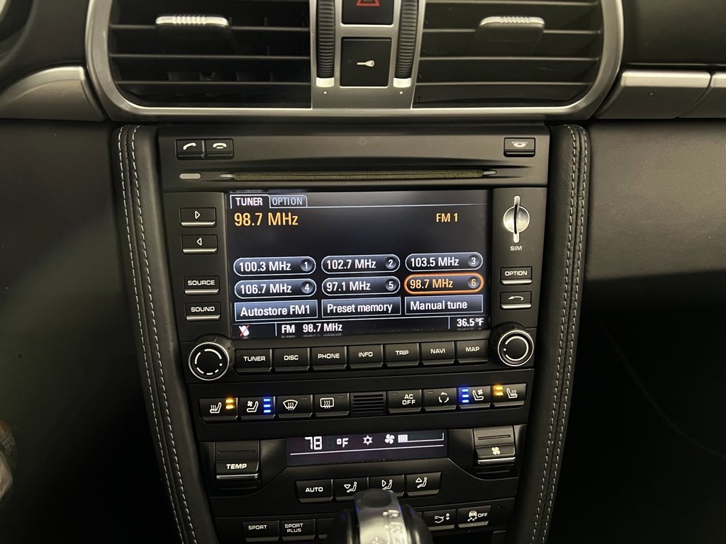 Used 2012 Porsche 911 Turbo S image 32