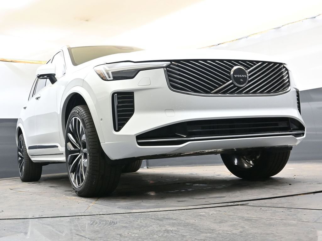 New 2026 Volvo XC90 B6 Ultra w/ Protection Package Premier image 36