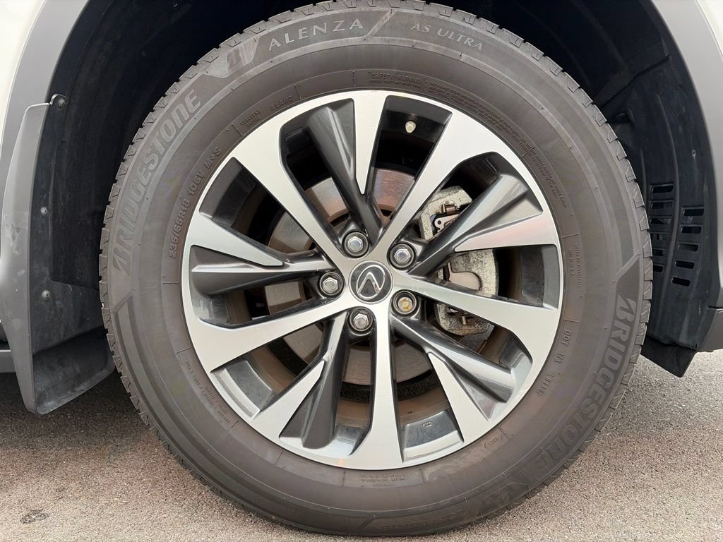 Used 2022 Lexus RX 350L Premium w/ Premium Package AWD/4WD image 24
