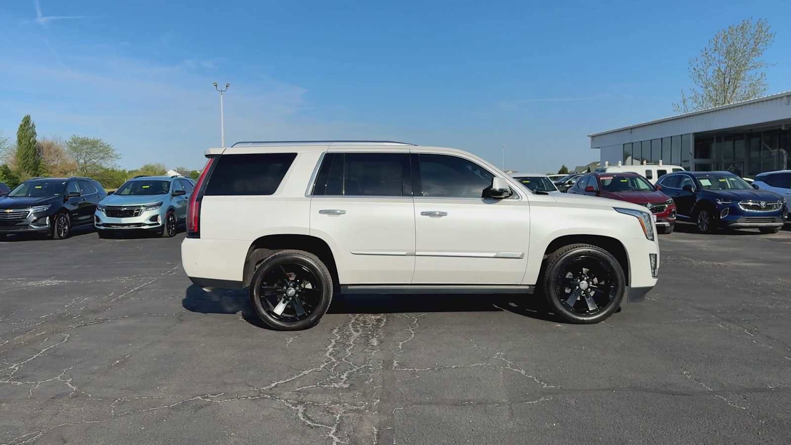 Certified 2019 Cadillac Escalade Platinum AWD/4WD image 9