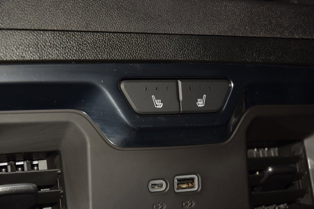 Used 2024 Chevrolet Silverado 2500 High Country w/ High Country Premium Package image 49