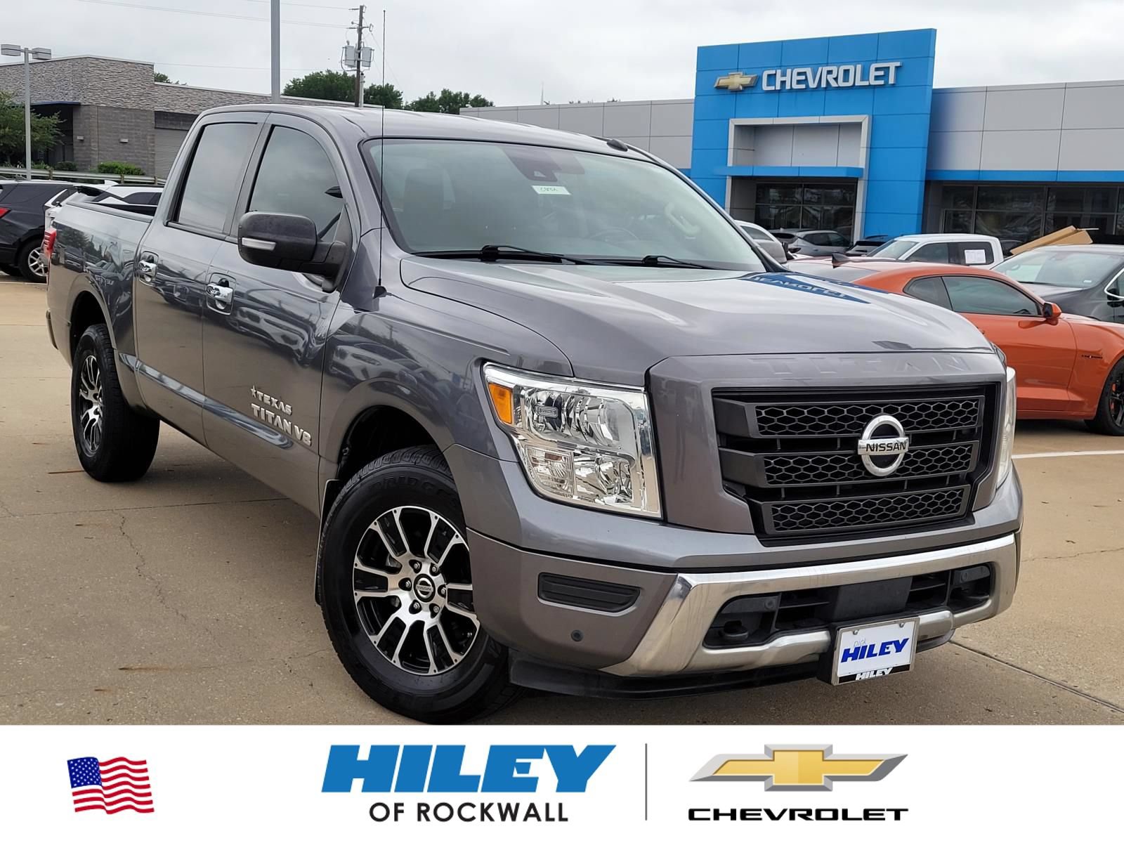 Used 2020 Nissan Titan SV w/ SV Convenience Package