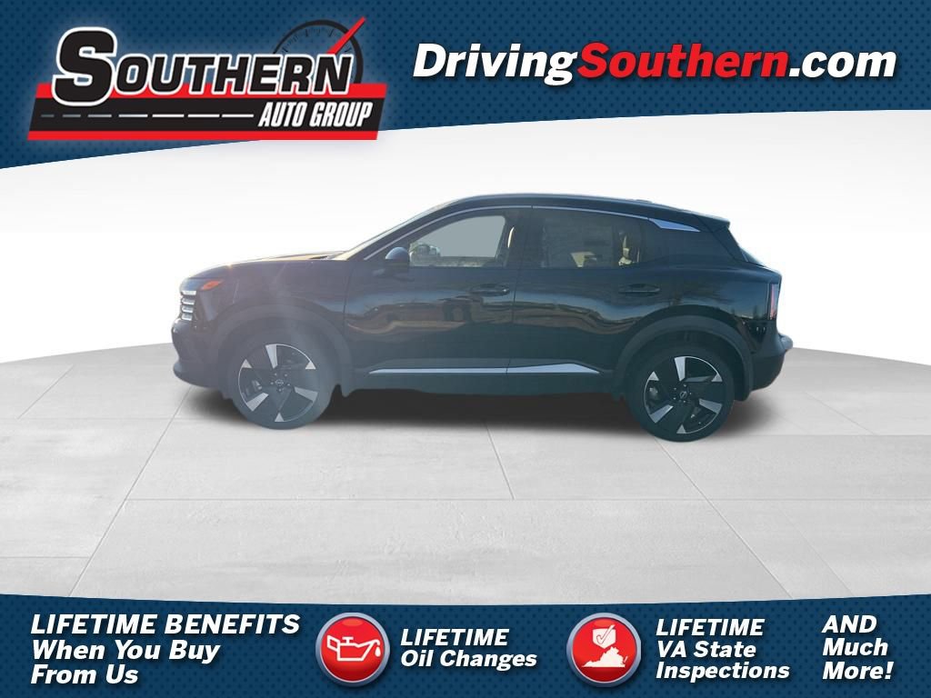 New 2025 Nissan Kicks SR image 1