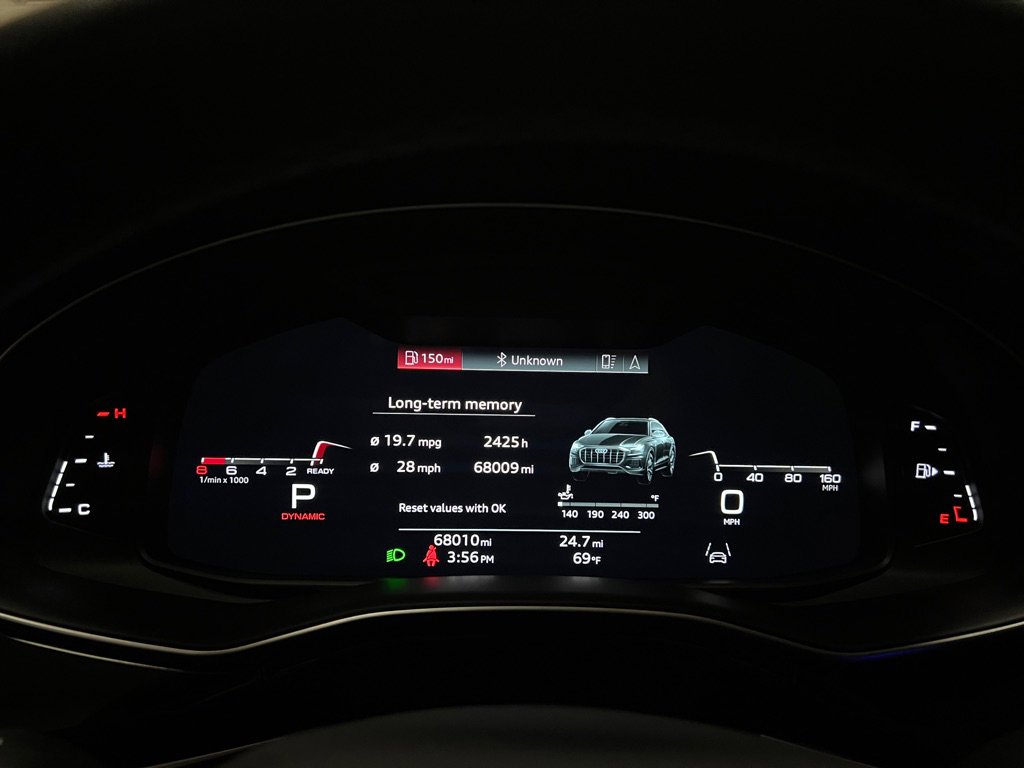 Used 2021 Audi Q8 Premium Plus image 24