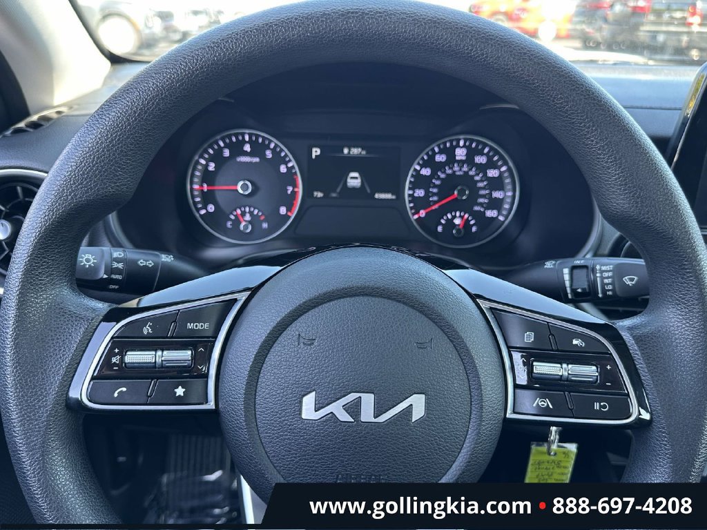 Certified 2023 Kia Forte LXS w/ LXS Technology Package FWD image 17