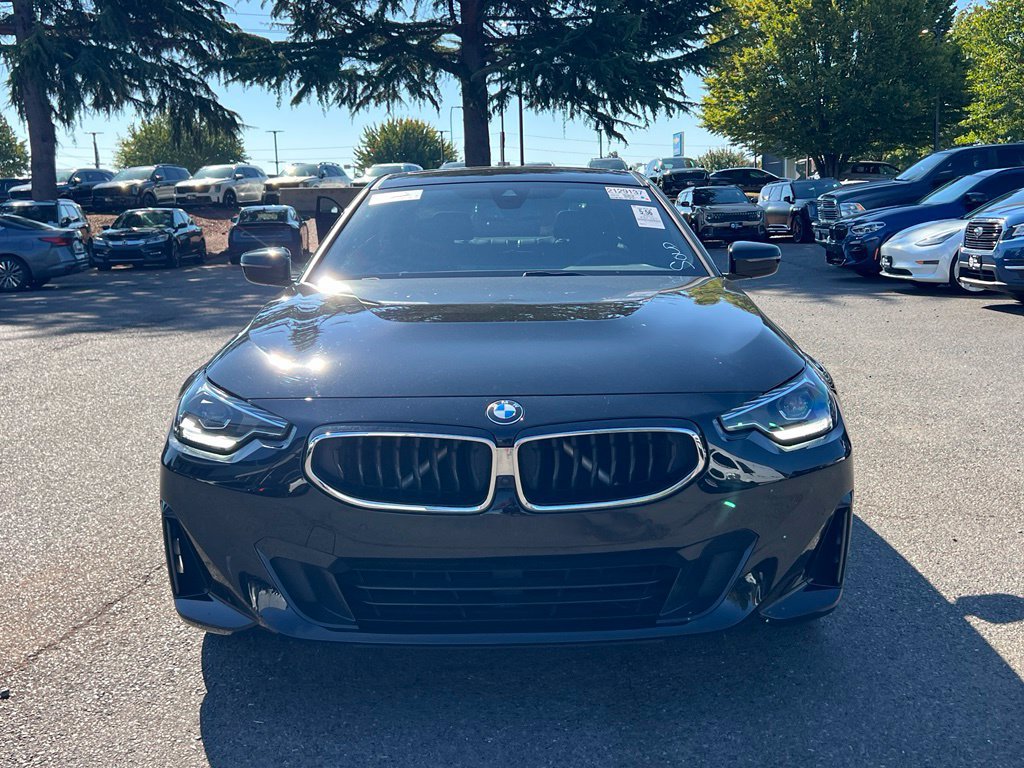 Used 2023 BMW 230i xDrive Coupe w/ Convenience Package AWD/4WD image 4