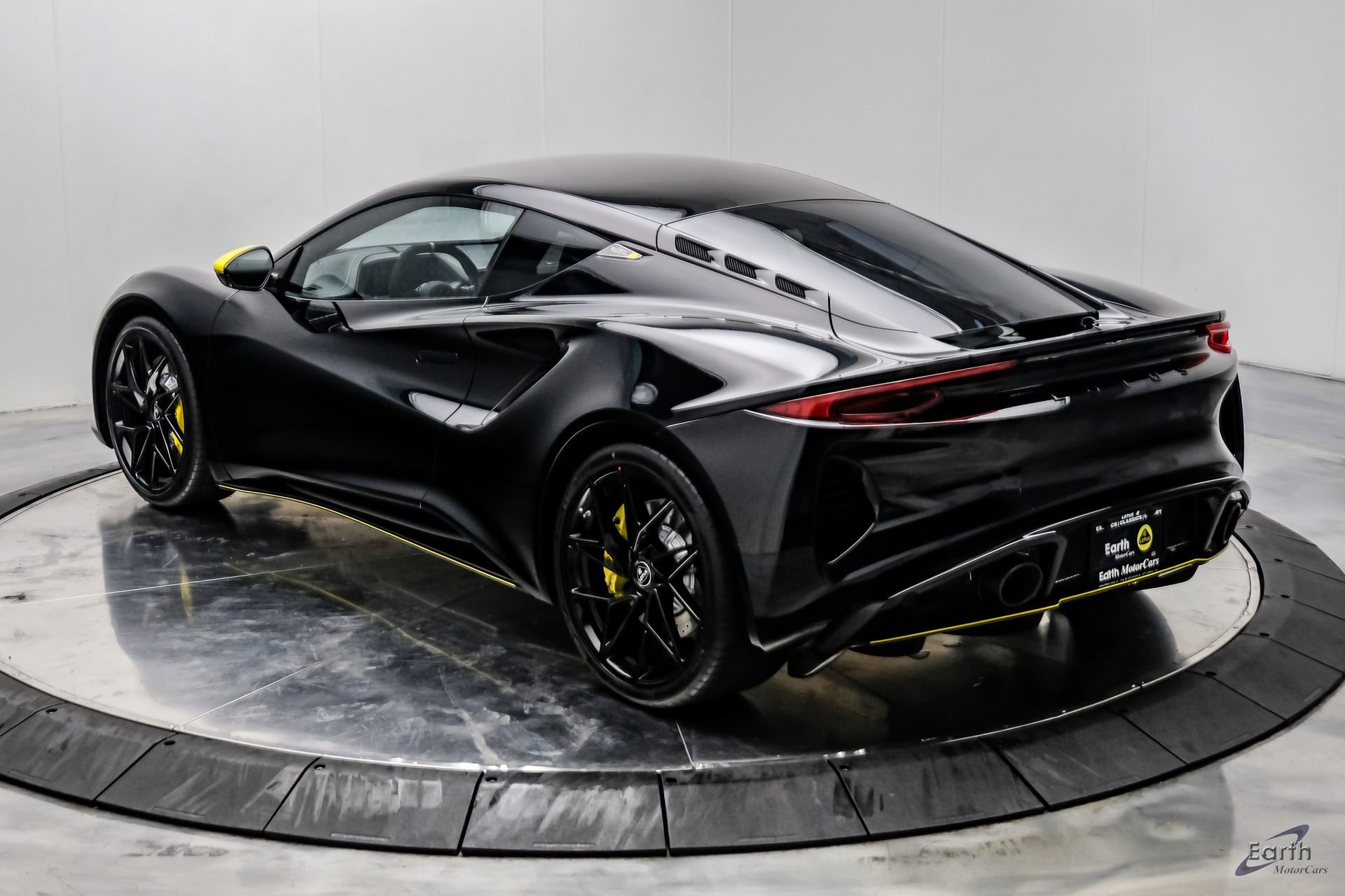 New 2026 Lotus Emira SE RWD image 14