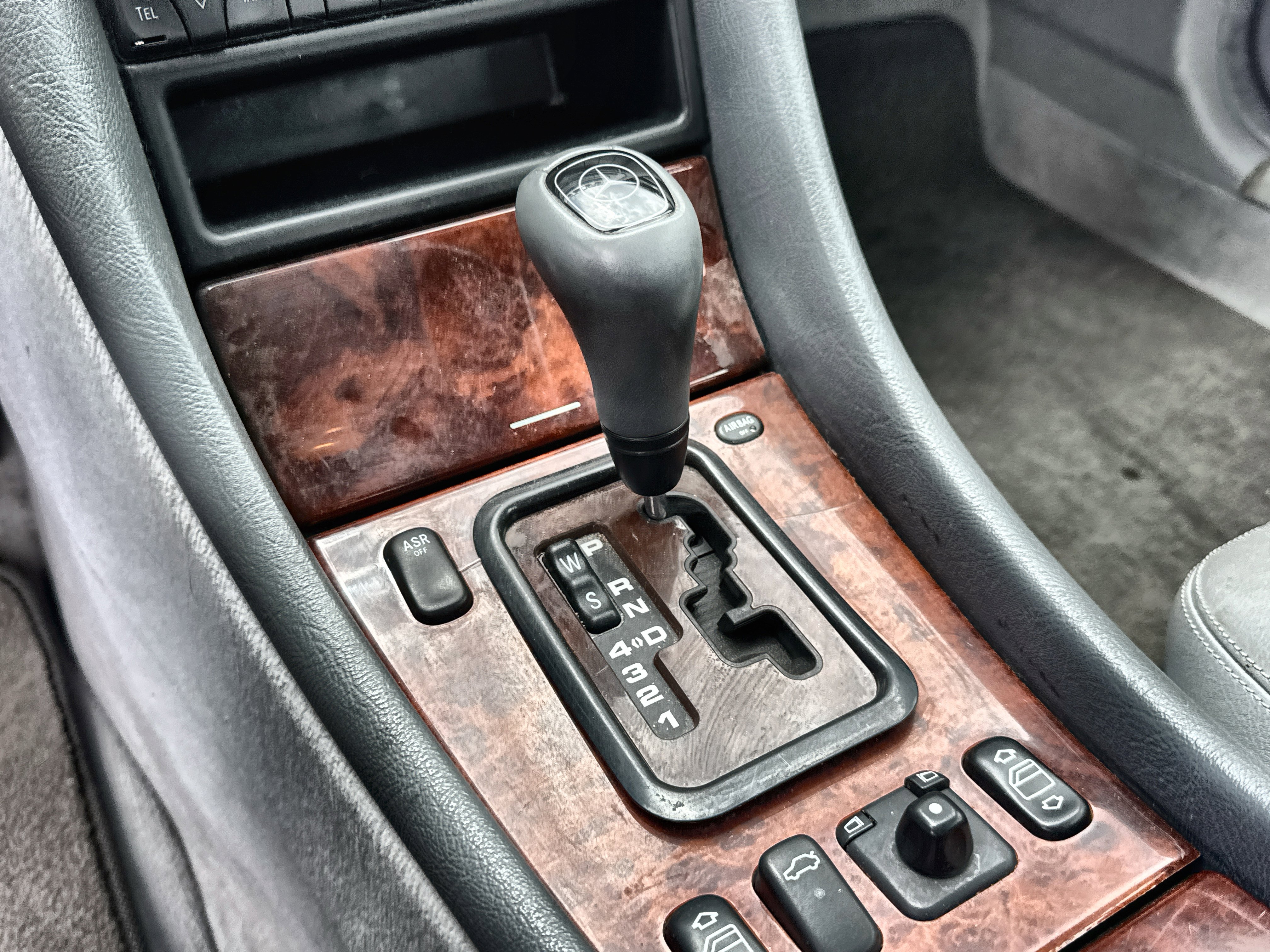 Used 1999 Mercedes-Benz CLK 320 Coupe image 14