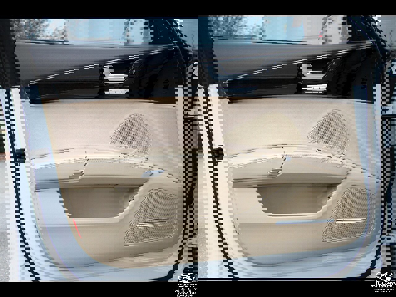 Used 2015 Audi A8 L 3.0T w/ Premium Package image 37