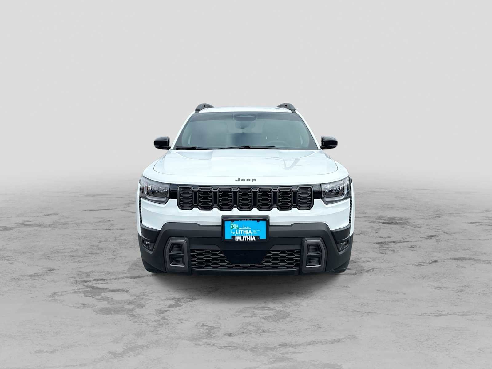 Used 2026 Jeep Cherokee Limited image 3