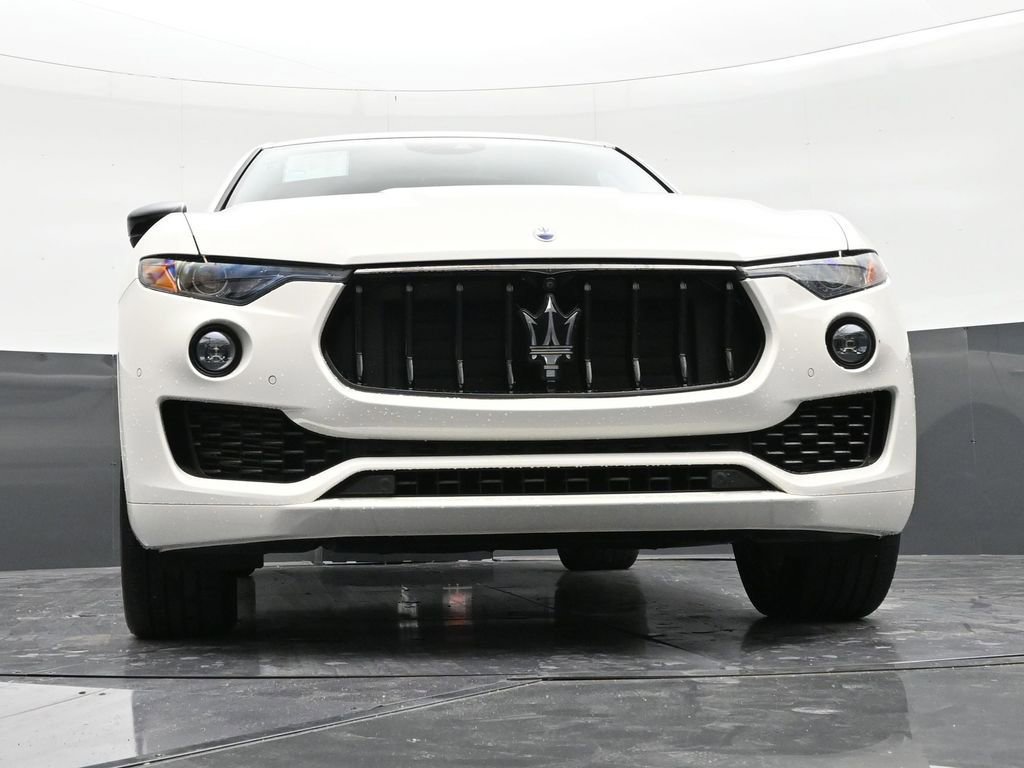 Used 2024 Maserati Levante GT Ultima AWD/4WD image 27