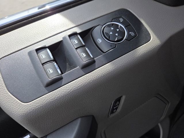 Used 2016 Ford F150 XLT w/ Equipment Group 302A Luxury image 10