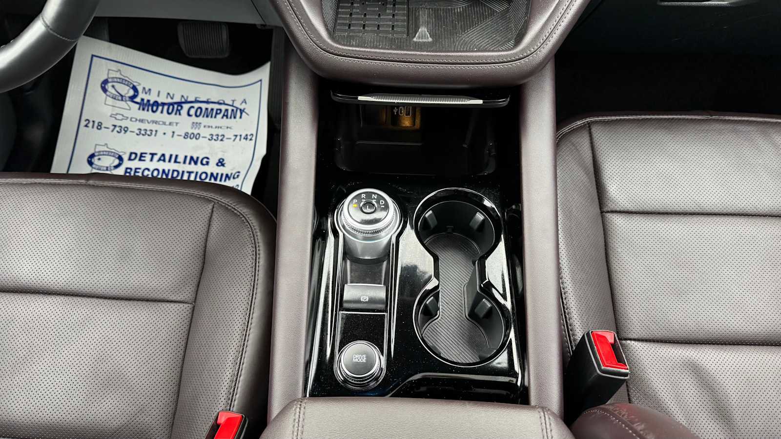 Used 2025 Ford Explorer Platinum w/ LUX Leather Package image 27