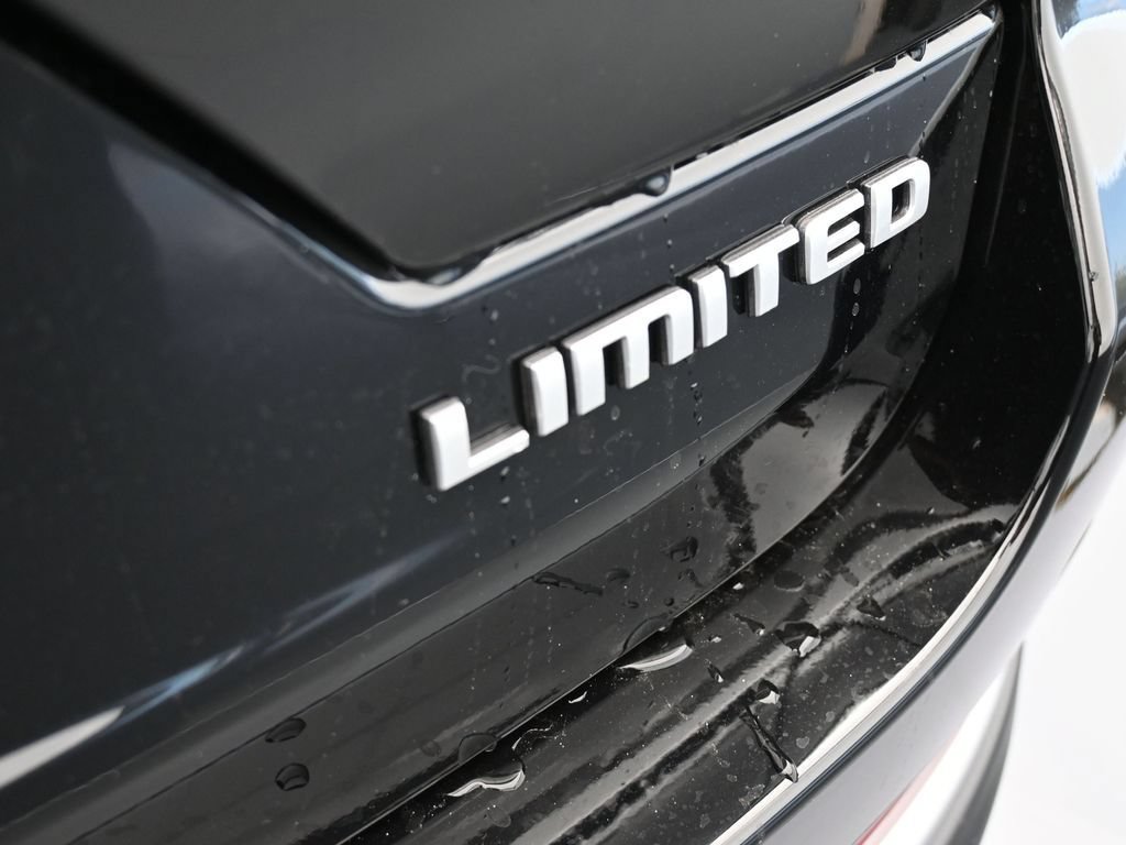 Used 2026 Jeep Grand Cherokee Limited RWD image 30