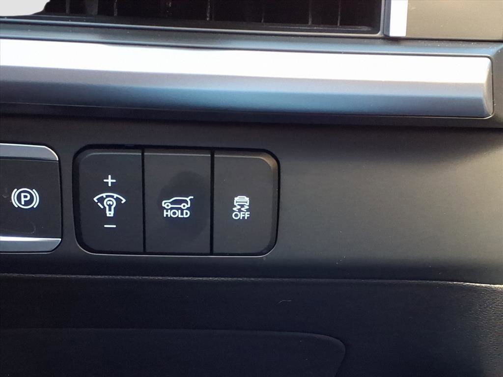 Used 2026 Hyundai Santa Fe SE image 19
