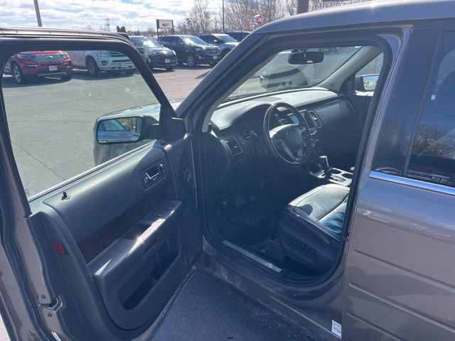 Used 2019 Ford Flex Limited AWD/4WD image 7