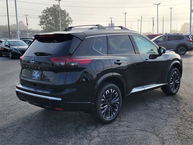 New 2026 Nissan Rogue Platinum image 5