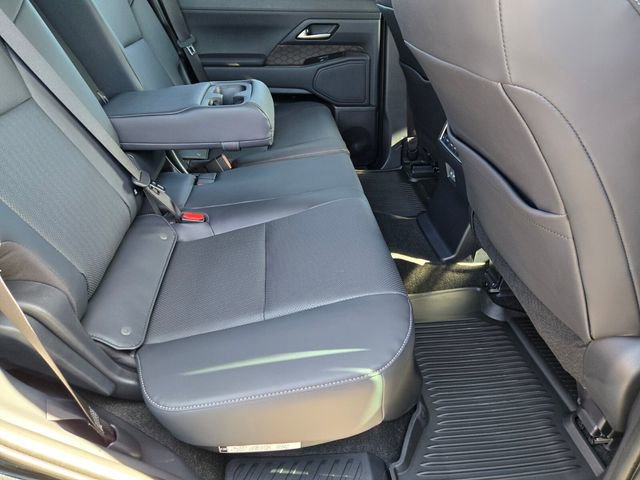 Used 2026 Lexus GX 550 w/ Accessory Package (2T) image 19