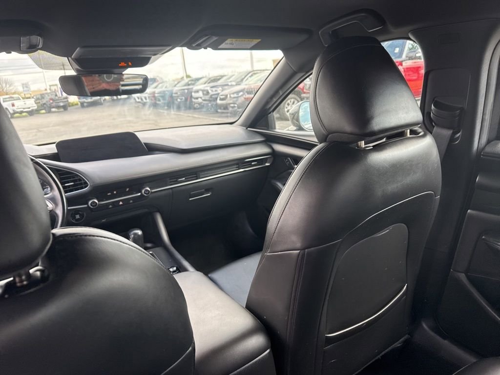 Used 2020 MAZDA MAZDA3 Hatchback FWD image 21
