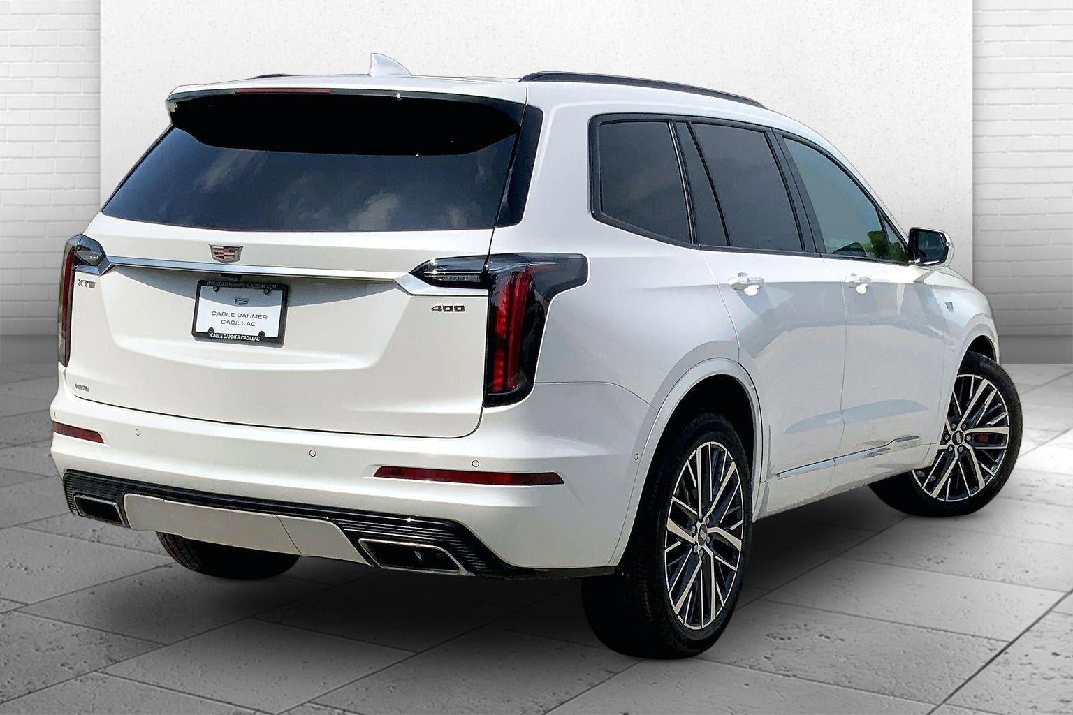 Certified 2025 Cadillac XT6 Sport w/ Technology Package AWD/4WD image 14