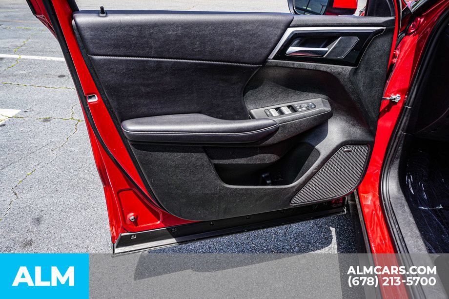 Used 2025 Mitsubishi Outlander SE FWD image 50