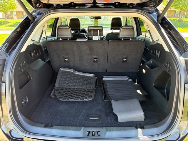 Certified 2024 Ford Edge SEL w/ Convenience Package AWD/4WD image 7
