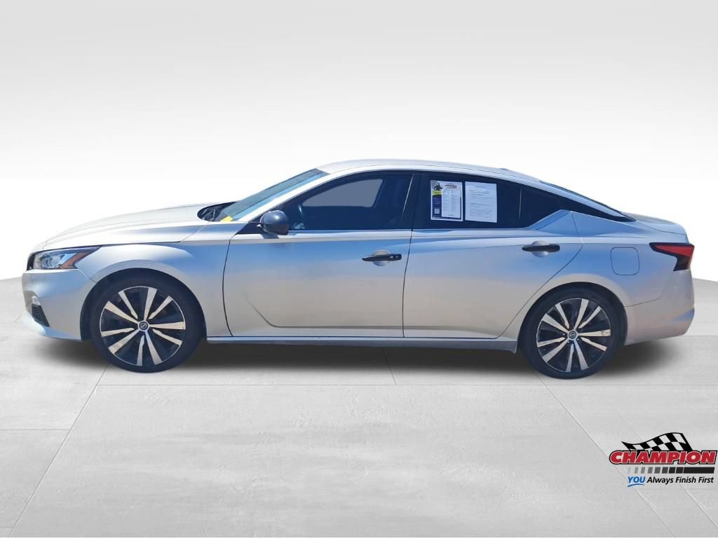 Used 2020 Nissan Altima 2.5 SR FWD image 3
