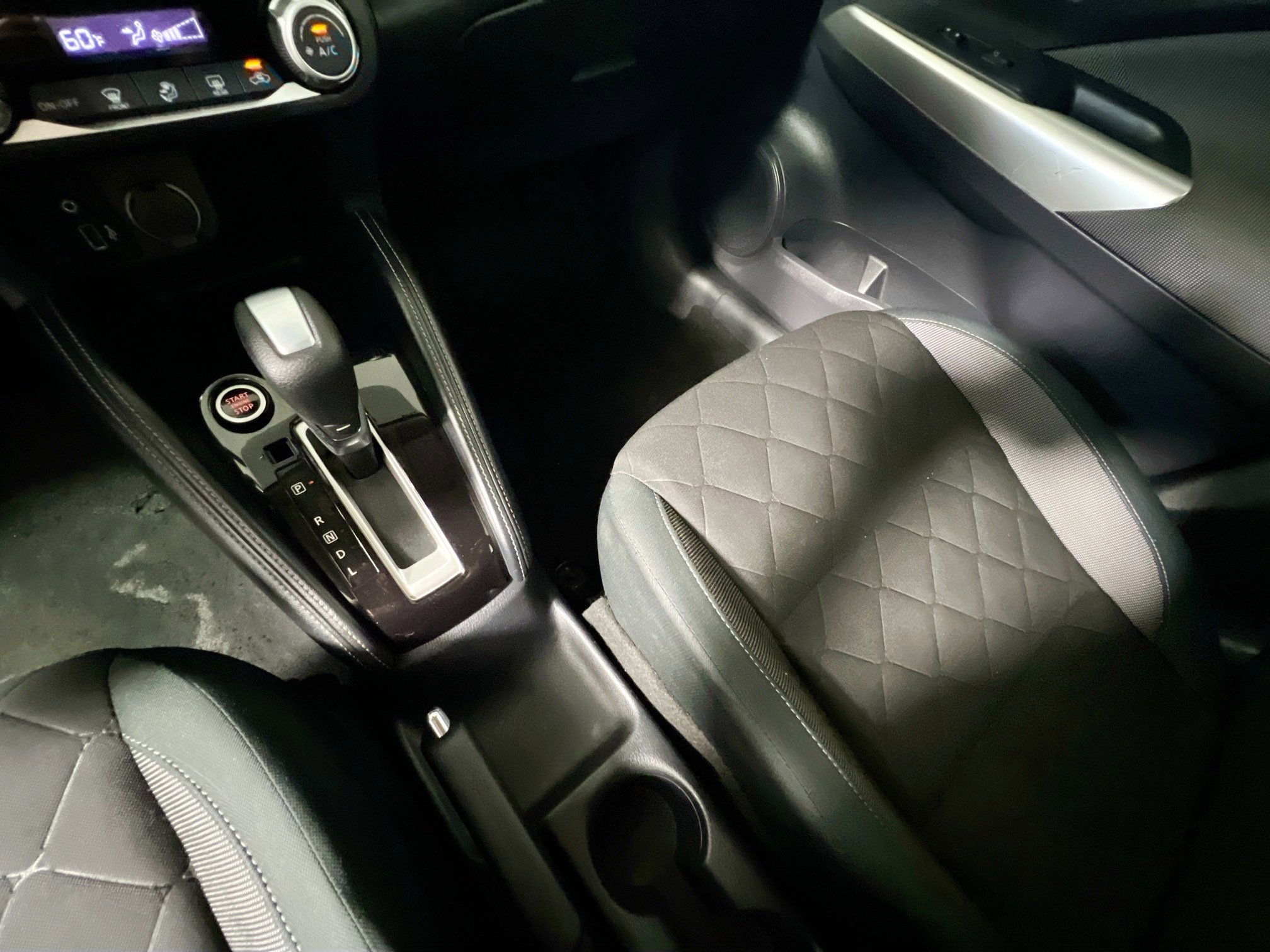 Used 2020 Nissan Kicks SV FWD image 26