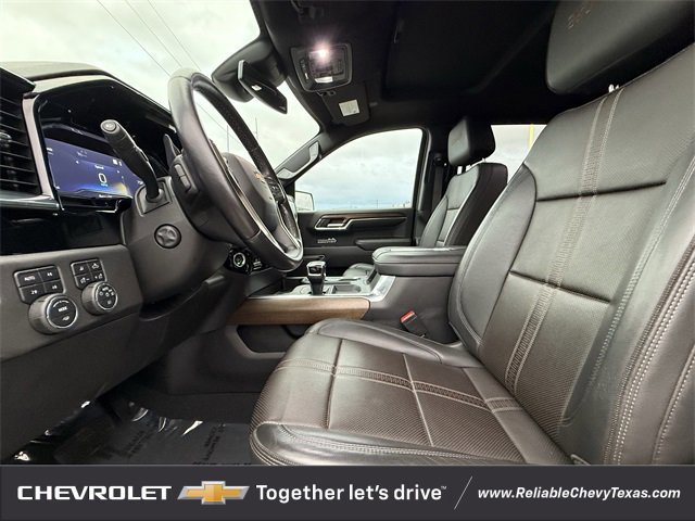 Used 2022 Chevrolet Silverado 1500 High Country w/ High Country Premium Package image 35