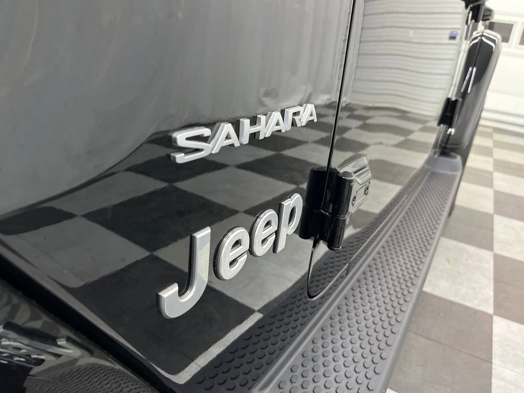 Used 2020 Jeep Wrangler Unlimited Sahara image 15